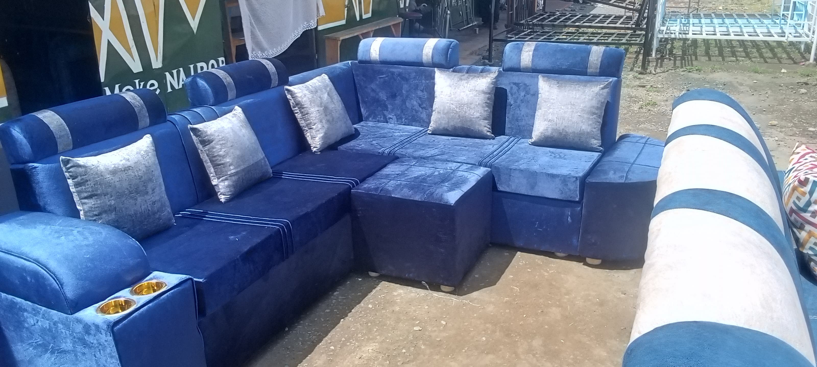 Sofa set